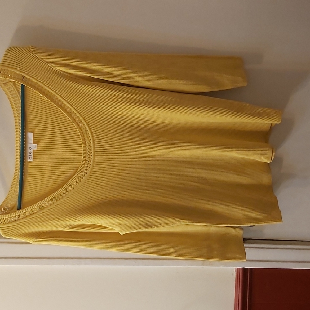 Nice yellow sweater